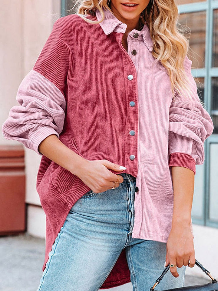 Amira Damesblouse – Ribfluwelen Blouse met Knoopsluiting en Modern Design